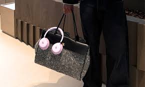 Apple has new Beats headphones coming and Barca star Lamine Yamal is already rocking them