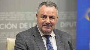 Eduardo Morán dimite como diputado provincial de León tras ser vetado por  la UPL
