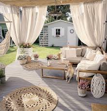 This Particular Patio Furniture Layout Is Honestly A Noteworthy Design Alternative Patiofurniturelayout In 2020 Backyard Patio Designs Outdoor Rooms Backyard Patio