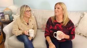I tried trisha yearwood's incredibly popular snickerdoodle recipe. Trisha Yearwood Tours Set Of Her Cooking Show Trisha S Southern Kitchen Classic Country Music