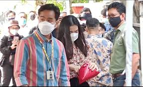 Kpu nantinya akan melakukan rekapitulasi secara berjenjang untuk menetapkan pemenang pilkada solo 2020. Kg9jvagh26wcem