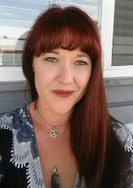 Alicia Bunting's Instagram, Twitter & Facebook