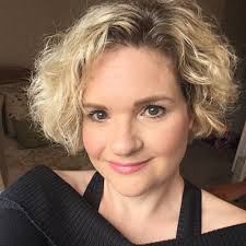 Peggy Gregory (@onthepeg)