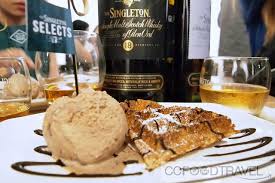 The original ice cream from this ice cream shop is very popular. Ice Cream Madness The Ice Cream Bar With Singleton Selects Cc Food Travel