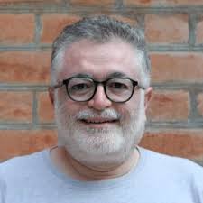 Director de Arte en Diseño Gráfico: Rol, Habilidades y Carrera