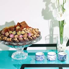 La Maison Du Praline 13 Rue De Bab Al Irfane Casablanca Morocco 20050 Www Lamaisondupraline Com Offrez Nos Coffrets Fakia Et C Chocolat Coffrets M I A