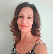 Yvette Barry's Instagram, Twitter & Facebook