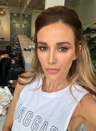 Here's how nadia bartel, emma hawkins, brooke cotchin, jessie murphy and brit davis got ready for the brownlows. Check Out The Wags Getting Brownlow Ready
