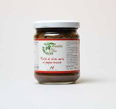 I metodi più noti e diffusi sono senza dubbio la salamoia e la conservazione sotto sale, utilizzati in diverse varianti legate alle differenti tradizioni. Pate Di Olive Nere Al Peperoncino 180 Gr Frantoio Olive Barbarano