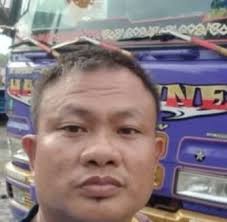 Truck for rent per day