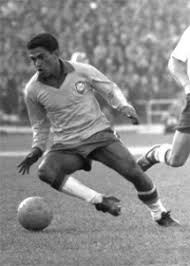 Ukweli humuacha mtu huru #simba sc & man u. Classic Players Garrincha The Joy Of The People The Conventional Playmaker
