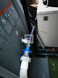 Aquacal ® can maintain anything from small above ground pools up to very large commercial facilities. Dana Swimming Pool Chillers Water Chiller Coolers Cold Store Manufacturer Supplier Uae Oman Saudi Arabia Africa