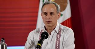 Subsecretario de prevención y promoción de la salud, comprometido con la salud pública, los derechos humanos y la justicia social. Lopez Gatell Vacaciona En Playas De Oaxaca Pese Alza De Covid