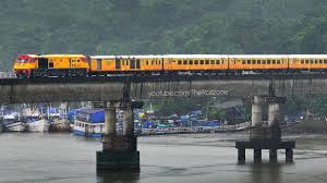 India S Fastest Capable Train Tejas Express Indian Railways Indian Railways Train Railway