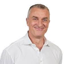 Emanuele Portelli's Instagram, Twitter & Facebook