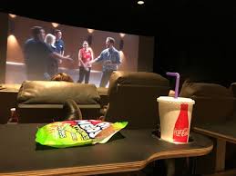 Most movie theaters in port huron accepts both cash and major credit cards. Sperry S Moviehouse 41 Photos 35 Reviews Cinema 301 Huron Ave Port Huron Mi United States Phone Number Yelp