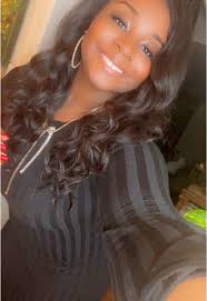 Niecy (@niecys_classicxclusives)