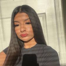 Iced blondie with white chocolate macadamia