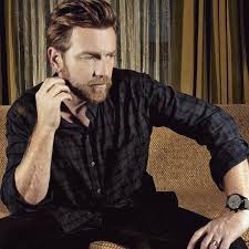 Birds Of Prey Ewan Mcgregor Scene Https Www Instagram Com P Brn8onsdf87 Ewan Mcgregor Mcgregor Scottish Actors