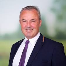 Extremely pleased to share that I have passed my APC, and I am now a  Chartered Surveyor! A massive thank you to everyone who has helped and  supported me throughout the process. |