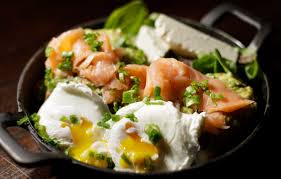 Este situat pe strada stravopoleus la numarul 5 (zona lipscani, vizavi preturile sunt corelate cu serviciile oferite. Galerie Foto Restaurant Caru Cu Bere Bucuresti