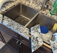 Come posso riparare questo piano di lavoro? : r/HomeMaintenance