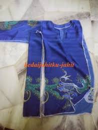 Baju kurung terbahagi kepada dua iaitu baju kurung lelaki dan baju kurung perempuan. 85 Pola Telok Belanga Kurung Tradisional Ideas Baju Kurung Sewing Patterns Sewing Tutorials