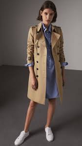 Women S Clothing Burberry United States Trench Coats Women Trench Coat Outfit Coat Outfits