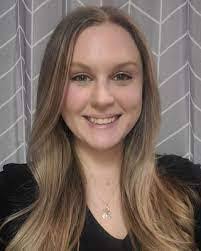 Lauren Sebring's Instagram, Twitter & Facebook