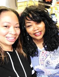 Wanda Giles's Instagram, Twitter & Facebook