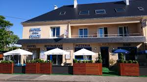 Set in baan tai, 1.2 miles from baan tai beach, la plage resort & beach club offers accommodation with a restaurant, free private parking, an outdoor swimming pool and a bar. Hotel De La Plage Quineville France Booking Com