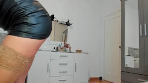 Immerse in Holydori Explicit Adult Live Webcams and Connect with Performers