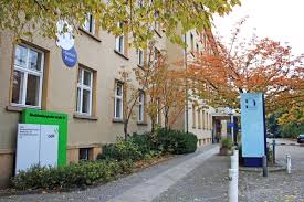 Deutsche wohnen se is a german property company, and one of the 30 companies that compose the dax index. Deutsche Wohnen Real Estate Agents Mecklenburgische Str 57 Wilmersdorf Berlin Germany Phone Number