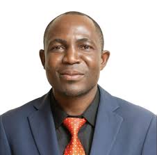 DR Kudakwashe Tagwirei, the Chief Executive Officer of SAKUNDA Holdings,  made history this weekend at Solusi University by becoming the first  black!!! individual to be honoured with the Global Award of Excellence