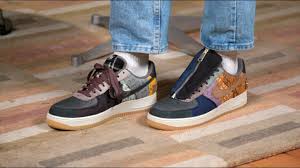 Scott outfits his second air force 1 low collaboration with sturdy canvas patches that include shades of brown, lilac, dark navy blue, and black along the upper. Nike Air Force 1 Cactus Jack Best Way To Wear Them Youtube