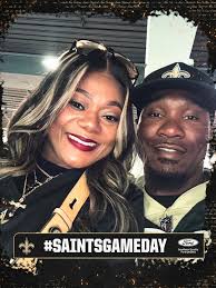 📍Saints in Miami 🏈 📍Saints fans everywhere 🔥 Show off how you are  embracing the #SaintsGameday pride during today's away game⤵️⚜️ 📲🔗  http://neworlns.co/4oCHT1Q #Saints