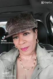 Embracing Singlehood: Know Your Worth and Celebrate Your Freedom