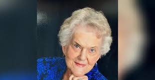 Randy Betts's Instagram, Twitter & Facebook