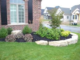 Front Of Ranch House Stone And Rock Landscaping Images Cool Front Yard Landscaping Ranch House Landscaping Front House Landscaping Large Backyard Landscaping