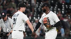 Life after Luis? White Sox teammates bracing for Robert's potential exit as  trade deadline nears - Chicago Sun-Times