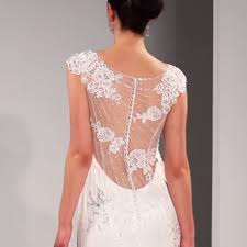 Check out these summery short wedding dresses we absolutely love. From The Runway Sottero And Midgley Fall 2014 Collection