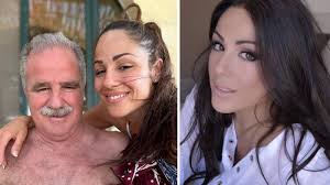 Għallimni Li Jkollok Kemm Ikollok Suċċess, Huma N-Nies Li Jpoġġuk Hemm”