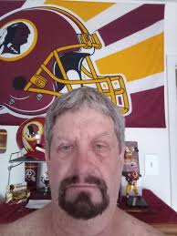 Found some pretty cool memorabilia while cleaning out my patients house  💚💛