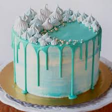 Creative Decorative Birthday Cake Designs For Adults Butter Icing Designs For Birthday Cakes Birthdaycakedecorating Creative Cake Decorating Cake Drip Cakes