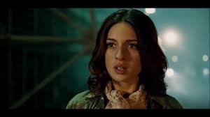 Filmul spune povestea de dragoste dintre babi, o elevă exemplară la o școală privată și un tip pe nume hugo oliviera, pe care lumea il striga hache. Trei Metri Deasupra Cerului 04 Youtube