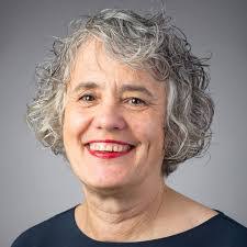 Julie Leininger's Instagram, Twitter & Facebook