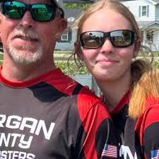 How to add dedicated wires from battery compartment to the front of an AVX  189 boat?