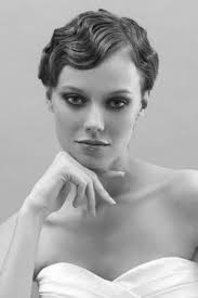 Vintage Short Hair Bridesmaid Idea If I Chop The Locks Vintage Short Hair Finger Waves Short Hair Short Wedding Hair