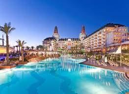 The venue for the leaders summit was regnum carya hotel convention centre at the regnum carya golf & resort spa. Prettigreizen Antalya