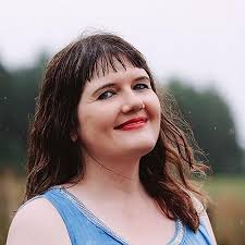 Emily Dodd's Instagram, Twitter & Facebook